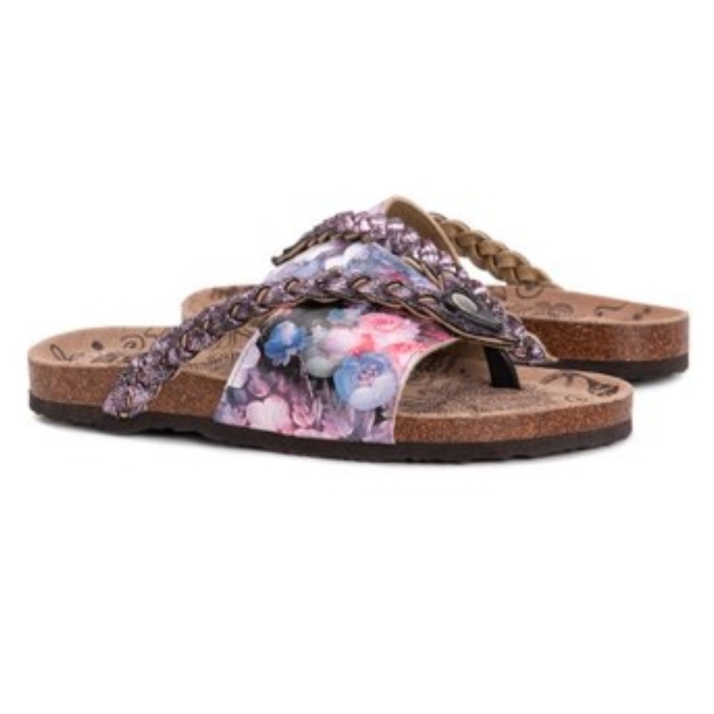 Muk luks purple Elaine terra turf sandals